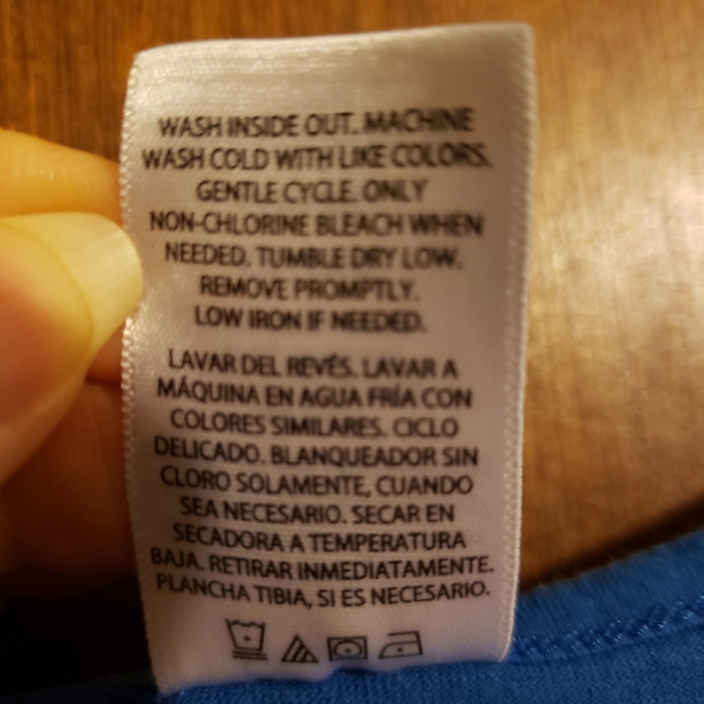 Shirt - Picture 4 of 4